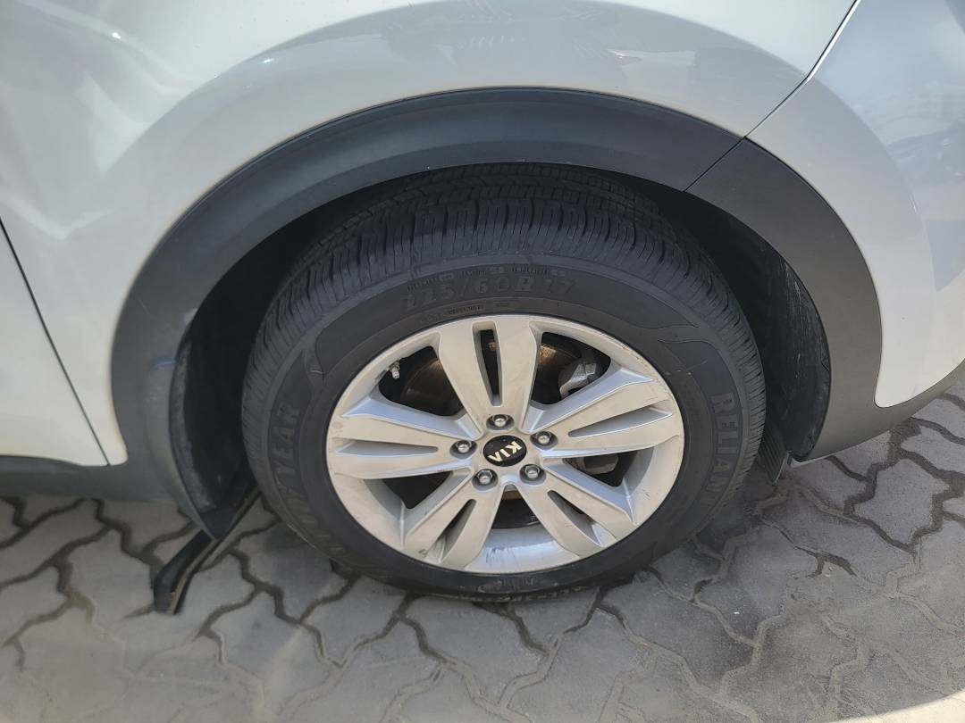 2017 KIA SPORTAGE — 133572 Miles — Lot 74087043 - Marhaba Auctions Used Cars - Image 5