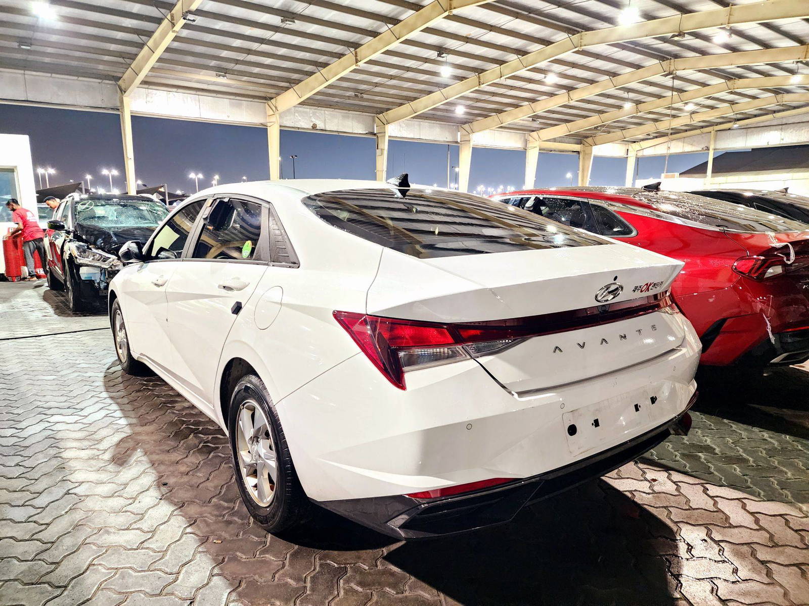 2021 HYUNDAI AVANTE — 157772 KM — Lot 002908 — Main - Marhaba Auctions Used Cars - Image 5