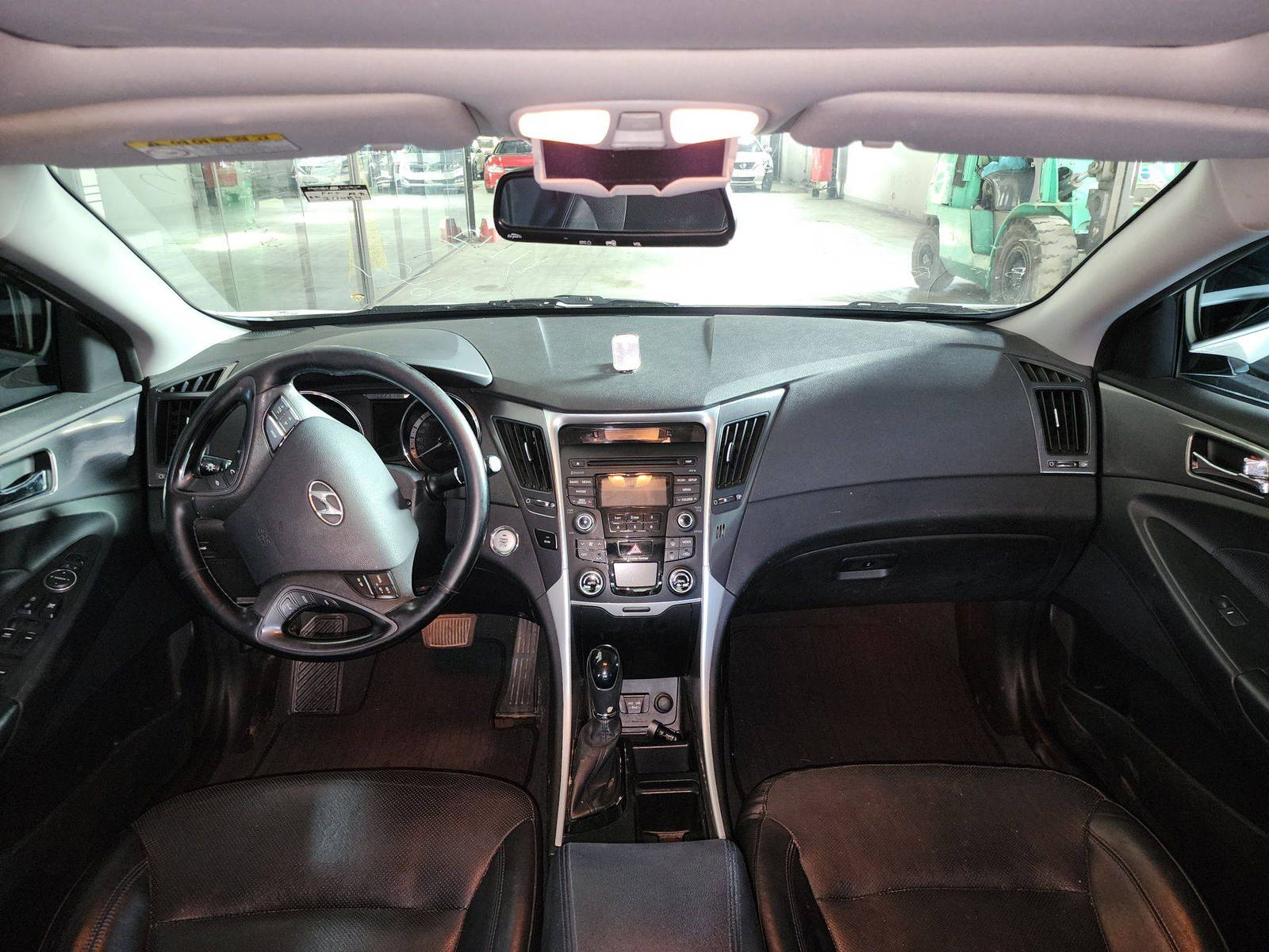 2014 HYUNDAI SONATA — 211084 KM — Lot 081468 — Main - Marhaba Auctions Used Cars - Image 9
