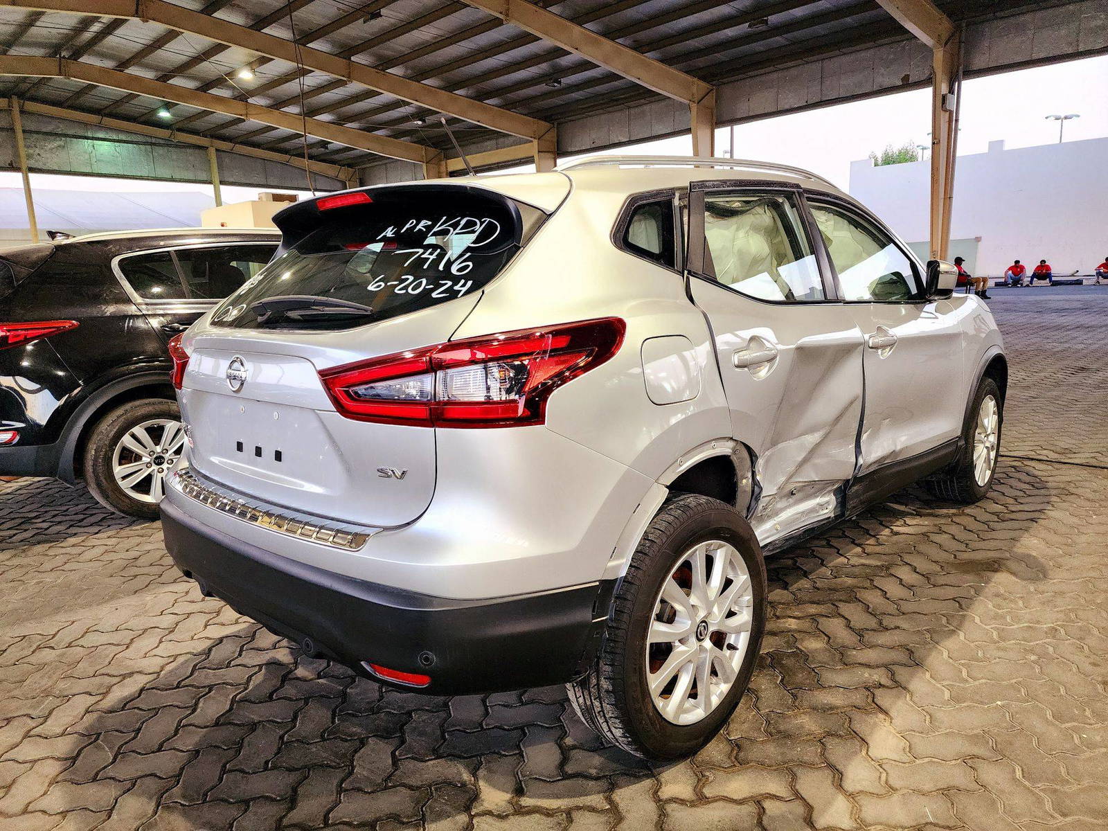 2020 NISSAN ROGUE SPORTS — 85398 Miles — Lot LW547416 — Souq - Marhaba Auctions Used Cars - Image 3