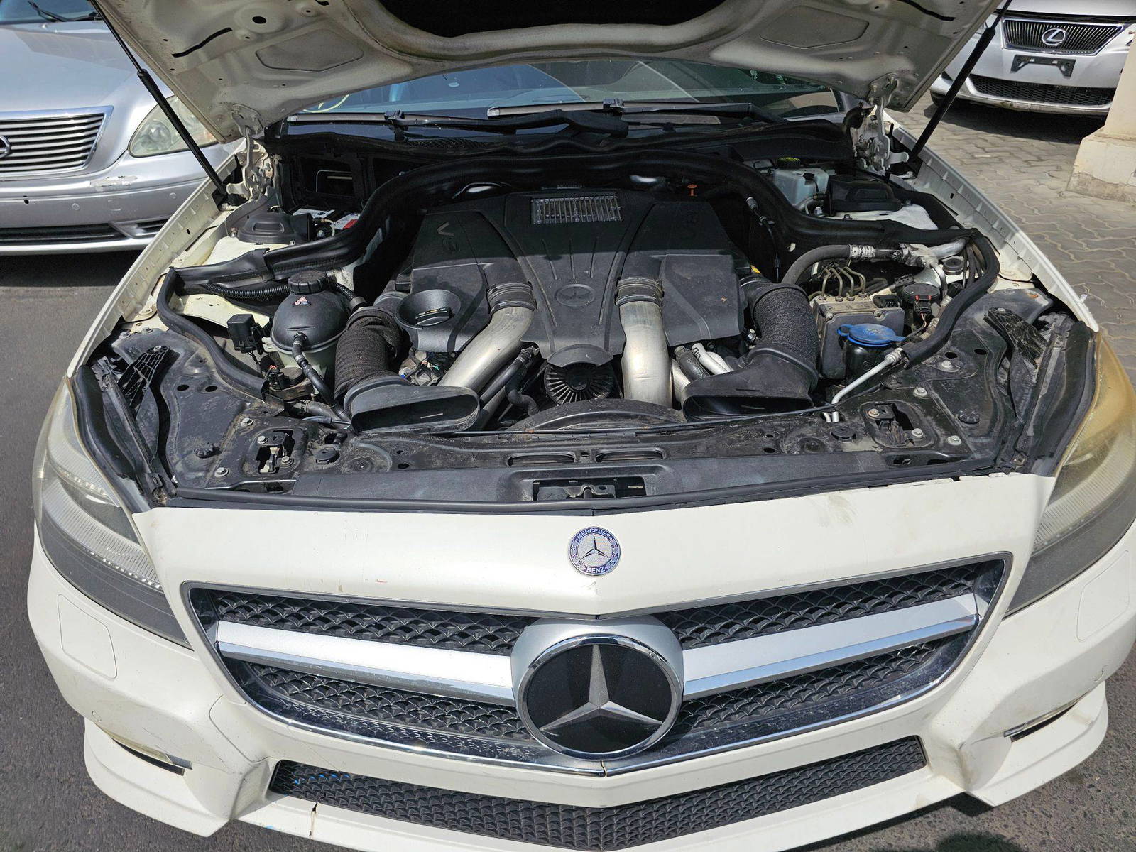 2014 MERCEDES BENZ CLS 550 — 122836 Miles — Lot 49241825 — Souq - Marhaba Auctions Used Cars - Image 12