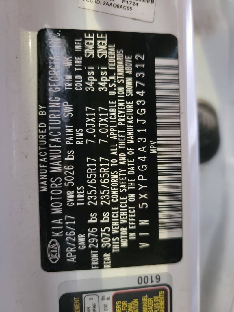 2018 KIA SORENTO — 103024 Miles — Lot 37993063 — Main - Marhaba Auctions Used Cars - Image 9