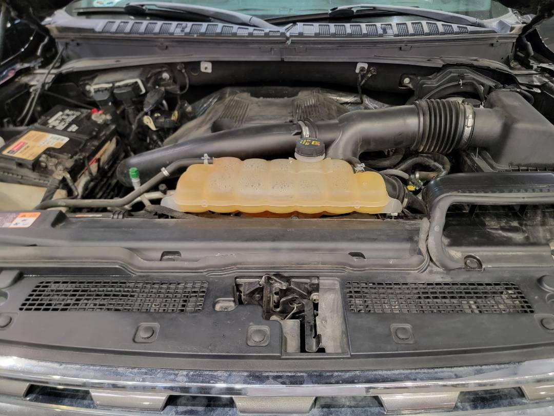2018 FORD EXPEDITION — 184280 Miles — Lot EA38674 — Main - Marhaba Auctions Used Cars - Image 12