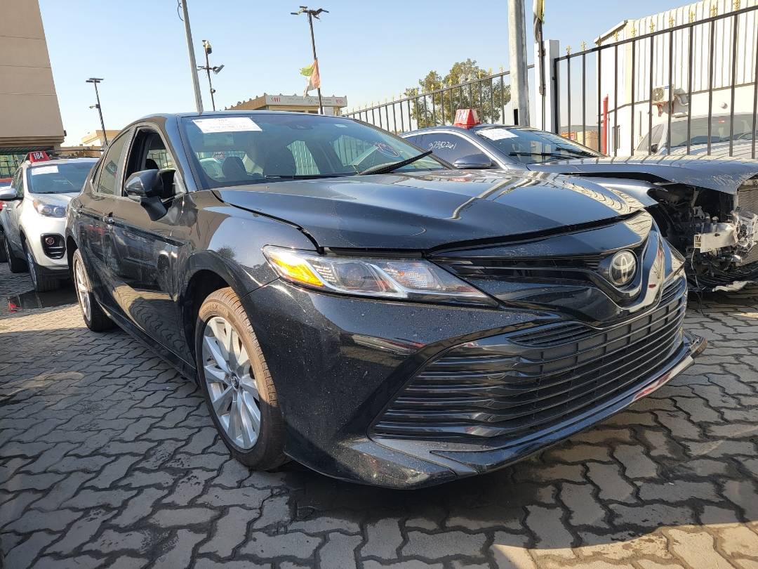 2018 TOYOTA CAMRY — 167862 Miles — Lot 38395778 — Main - Marhaba Auctions Used Cars - Image 4