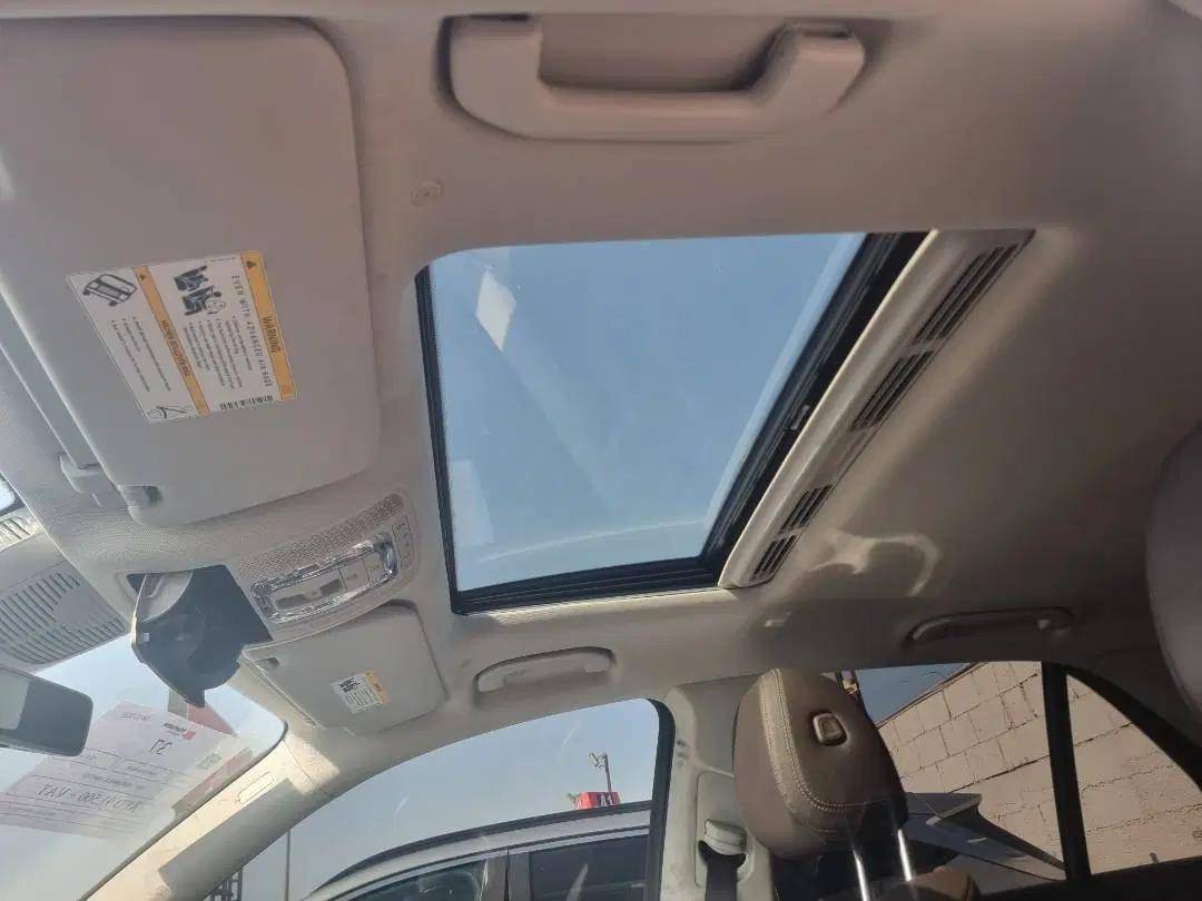 MERCEDES BENZ GLE 350 2020 - Marhaba Auction Used Cars - Image 6