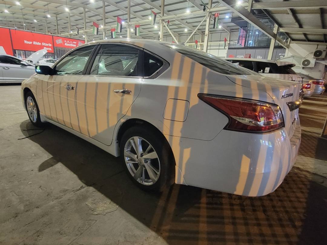 2014 NISSAN ALTIMA — 256224 KM — Lot 12280496 — Main - Marhaba Auctions Used Cars - Image 3