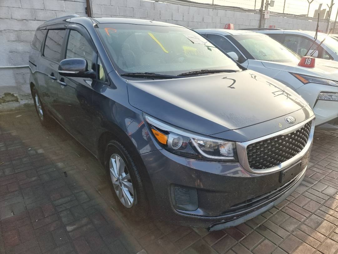 2015 KIA SEDONA — 127204 Miles — Lot 6067099 — Ind. 12 - Marhaba Auctions Used Cars - Image 3