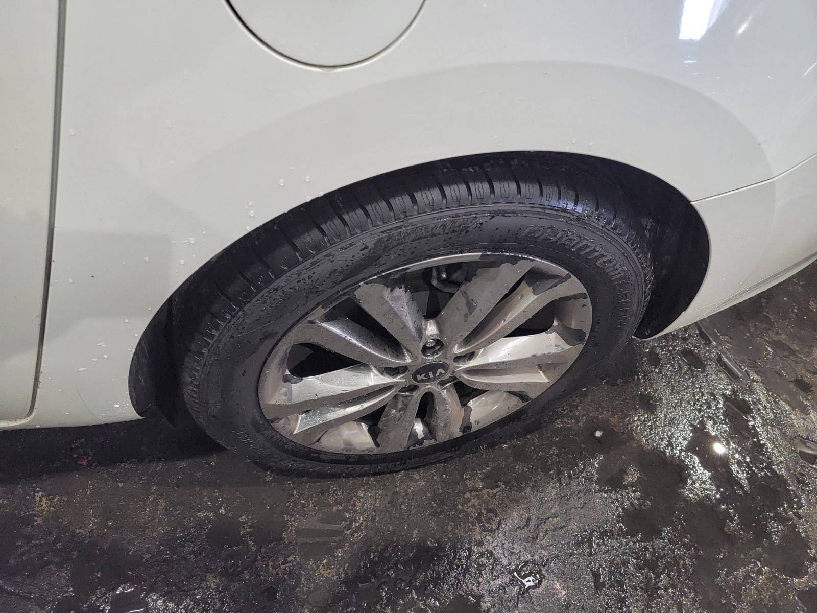 KIA SEDONA 2015 - Marhaba Auction Used Cars - Image 6