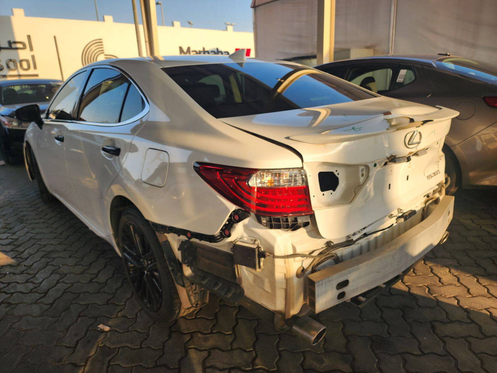 2015 LEXUS ES 350 — 107180 Miles — Lot 45960474 - Marhaba Auctions Used Cars - Image 5