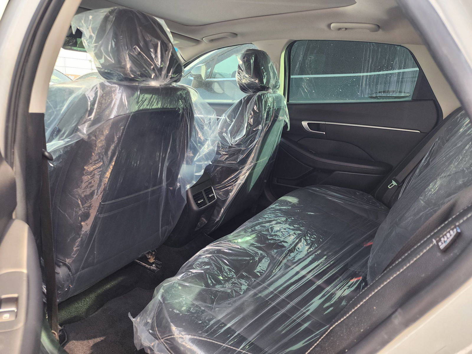 2022 HYUNDAI SONATA — sold — 48041 KM — Lot A197906 — Main - Marhaba Auctions Used Cars - Image 15