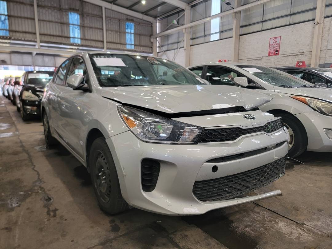 2020 KIA RIO — 79040 Miles — Lot 37870157 — Souq - Marhaba Auctions Used Cars - Image 4