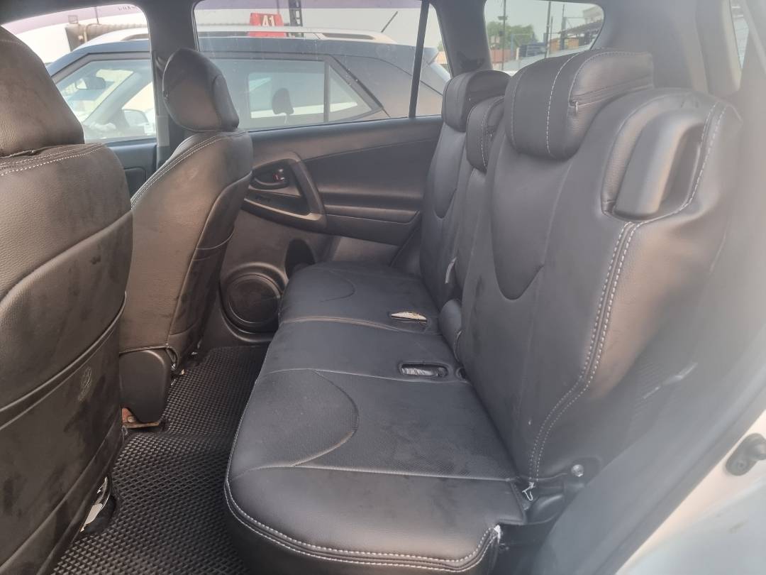 2012 TOYOTA RAV4 — 228546 KM — Lot 0D032219 - Marhaba Auctions Used Cars - Image 6