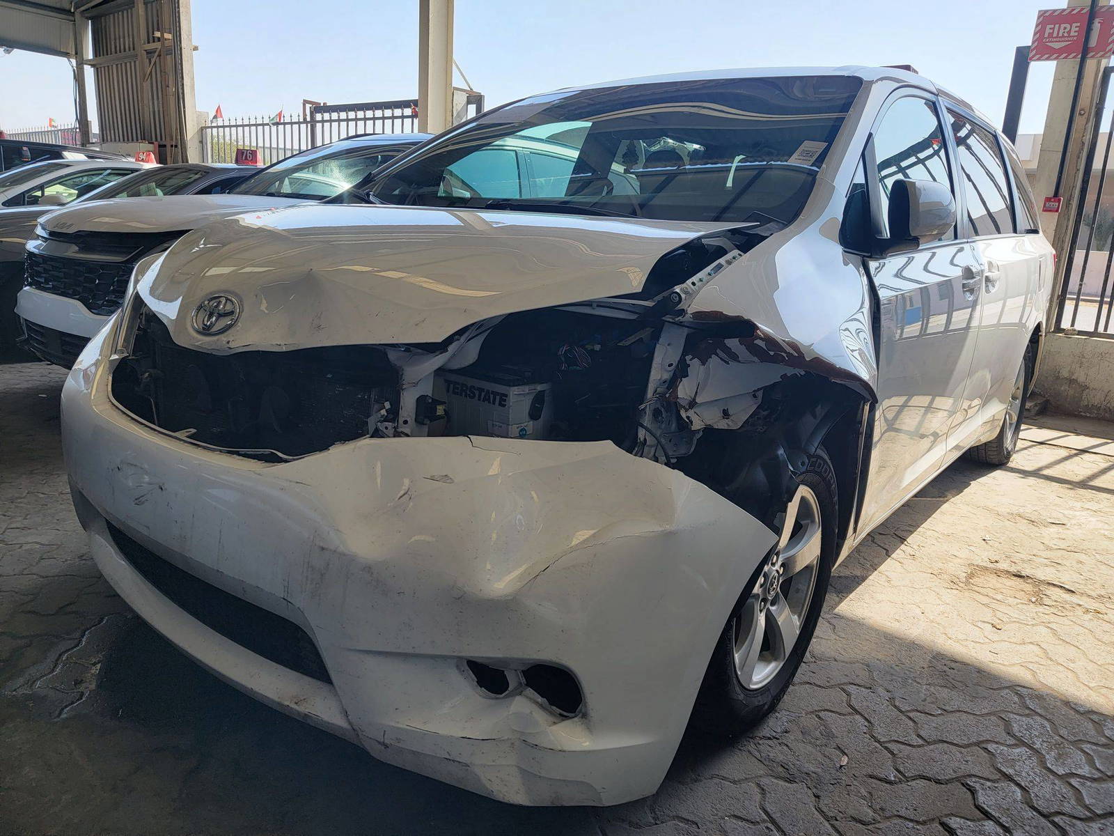 2015 TOYOTA SIENNA — 190816 Miles — Lot S582774 — Main - Marhaba Auctions Used Cars - Image 5