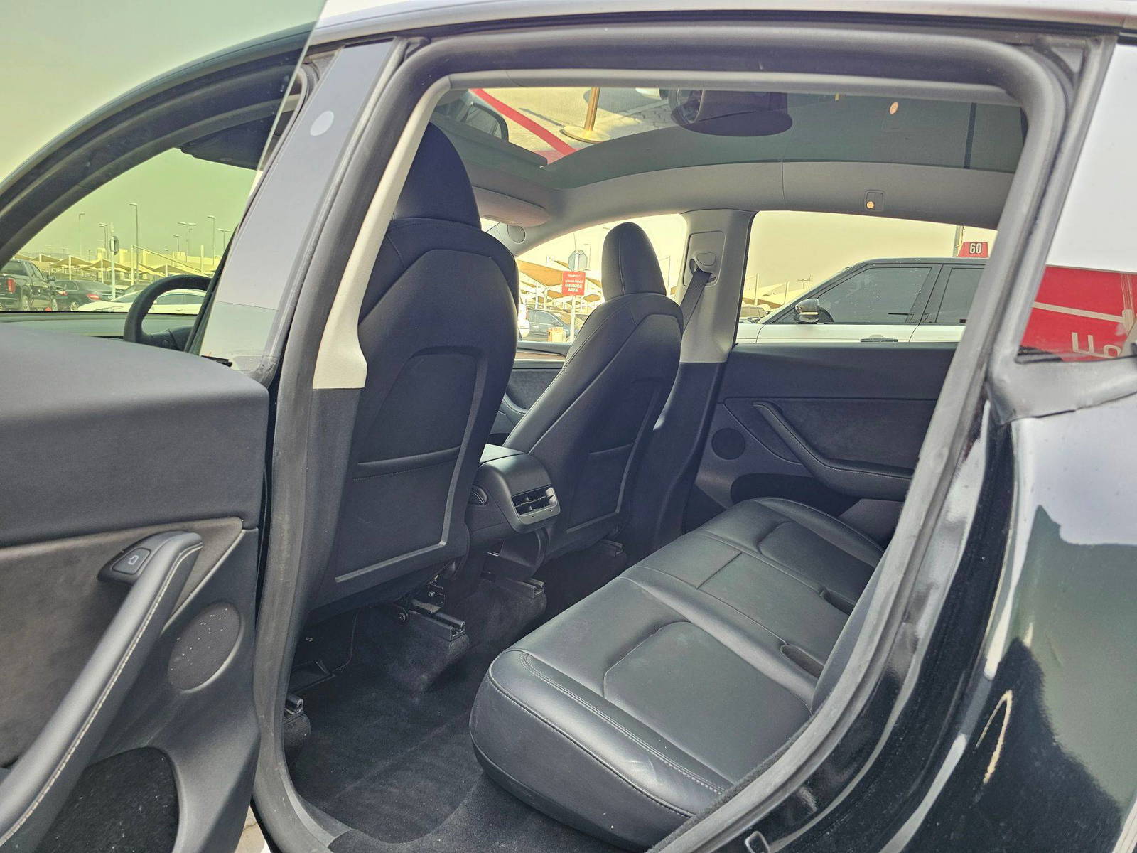2024 TESLA MODEL Y — 15593 KM — Lot E9RF130158 — Souq - Marhaba Auctions Used Cars - Image 6