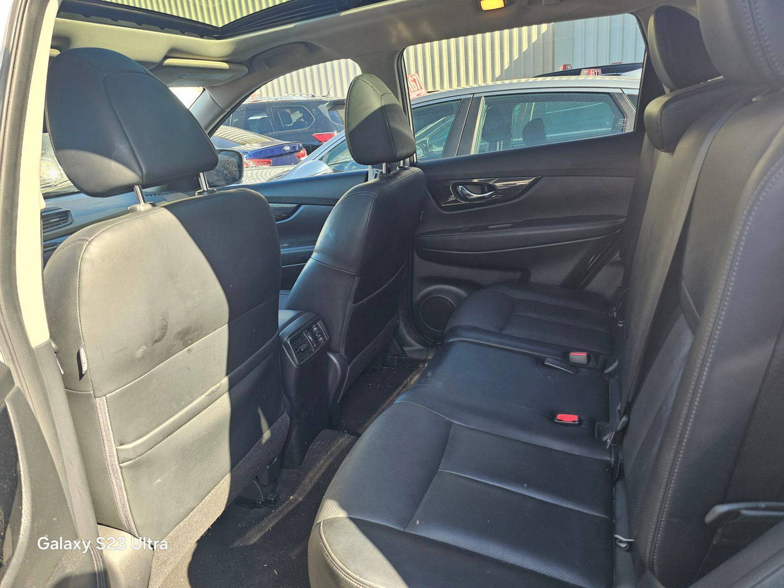 2017 NISSAN ROGUE — 86508 Miles — Lot W408125 — Main - Marhaba Auctions Used Cars - Image 11