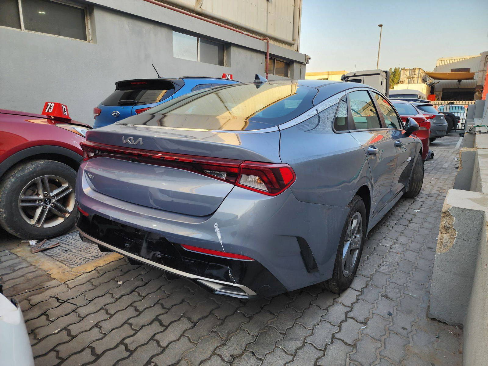 2022 KIA K5 — 93103 Miles — Lot 41442265 — Souq - Marhaba Auctions Used Cars - Image 10