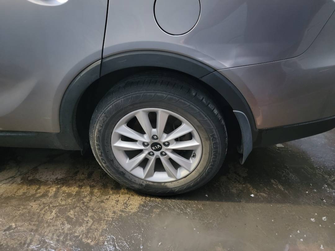2019 KIA SORENTO — 160366 Miles — Lot 5KG534912 — Souq - Marhaba Auctions Used Cars - Image 9
