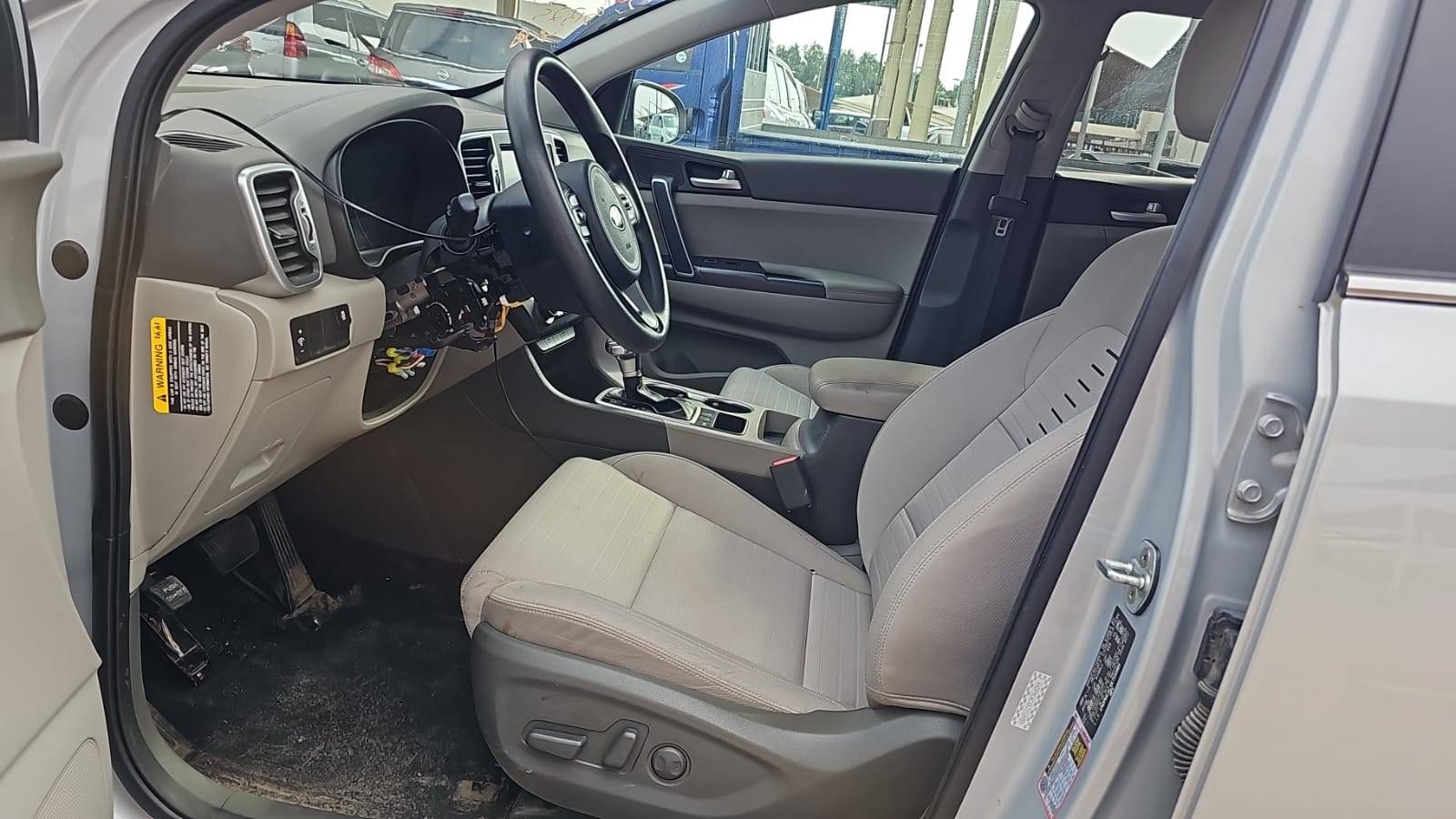 2019 KIA SPORTAGE — 84099 Miles — Lot K7550989 — Souq - Marhaba Auctions Used Cars - Image 10