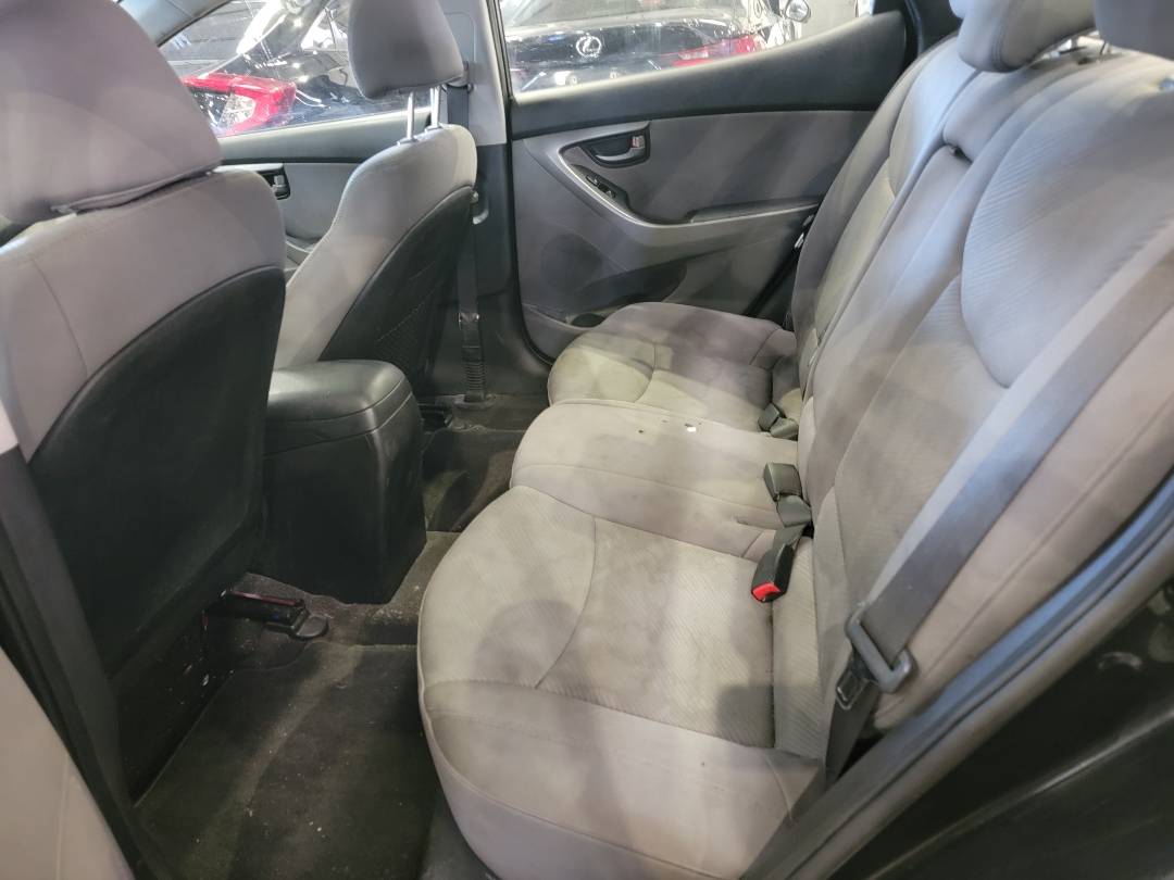 2013 HYUNDAI ELANTRA — 258292 KM — Lot 12036045 — Main - Marhaba Auctions Used Cars - Image 6