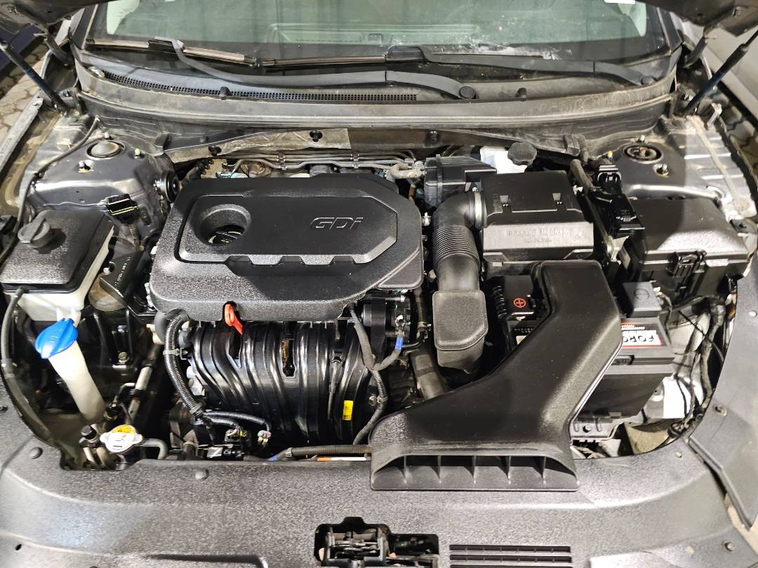 2018 HYUNDAI SONATA — 98331 Miles — Lot H687733 — Main - Marhaba Auctions Used Cars - Image 9