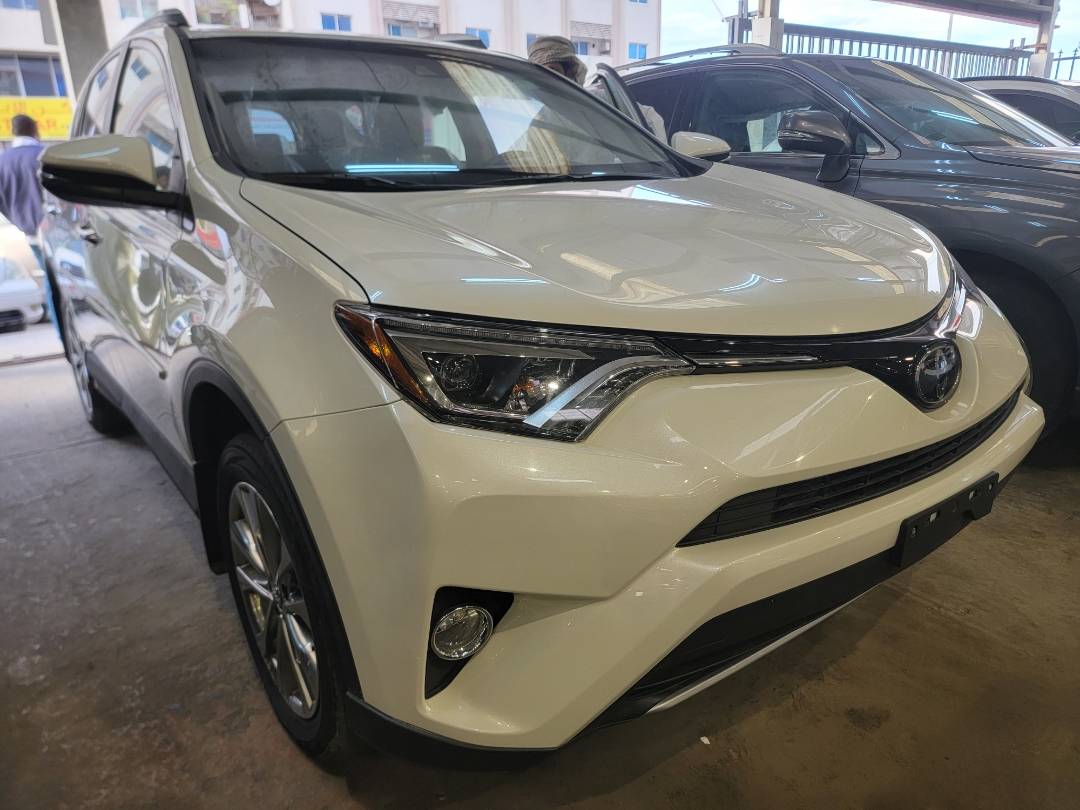 2017 TOYOTA RAV4 — 24434 Miles — Lot 713855 - Marhaba Auctions Used Cars - Image 8