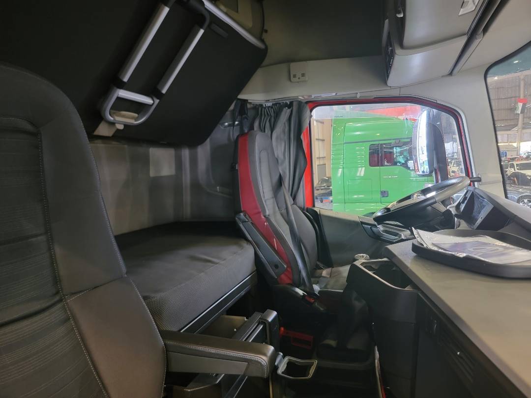2014 VOLVO FH-Series — 1138065 KM — Lot 6EB679660 — Main - Marhaba Auctions Used Cars - Image 10