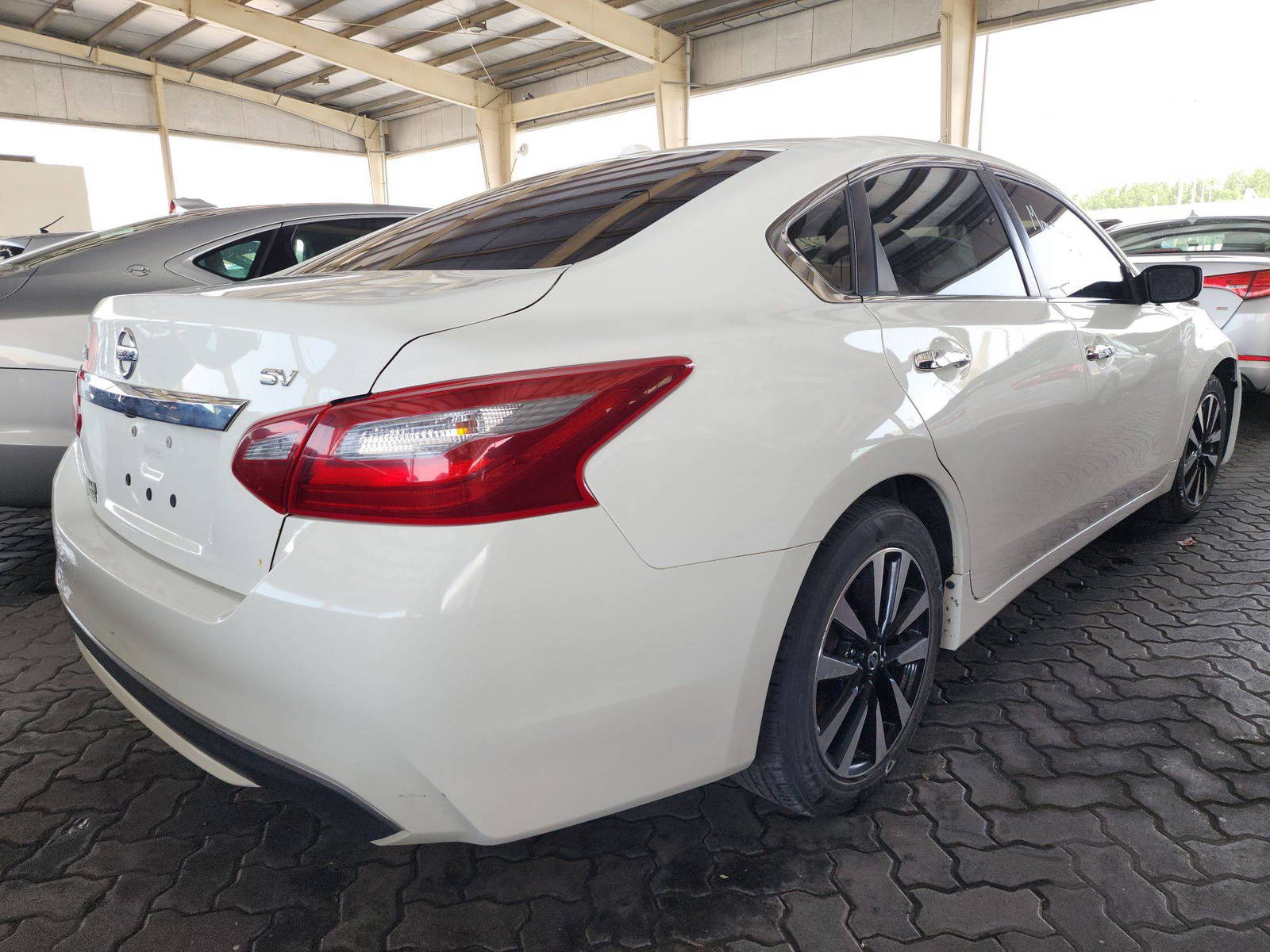 2018 NISSAN ALTIMA — 162294 Miles — Lot 38302874 — Souq - Marhaba Auctions Used Cars - Image 3