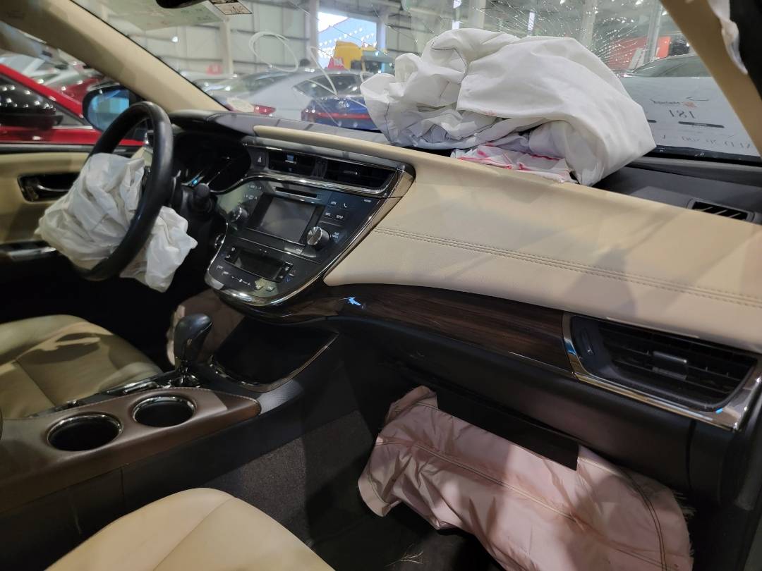 2014 TOYOTA AVALON — 86676 Miles — Lot EU094308 - Marhaba Auctions Used Cars - Image 5
