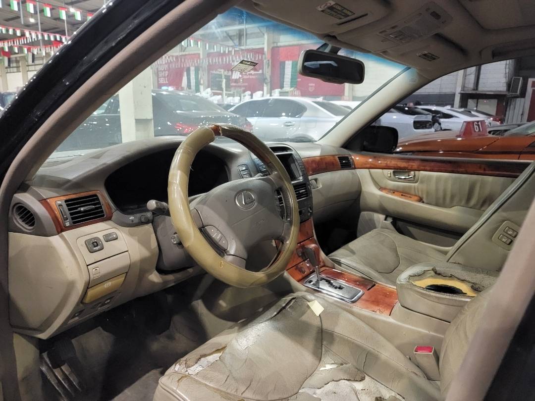 2001 LEXUS LS 430 — 309624 Miles — Lot 10029782 — Main - Marhaba Auctions Used Cars - Image 6