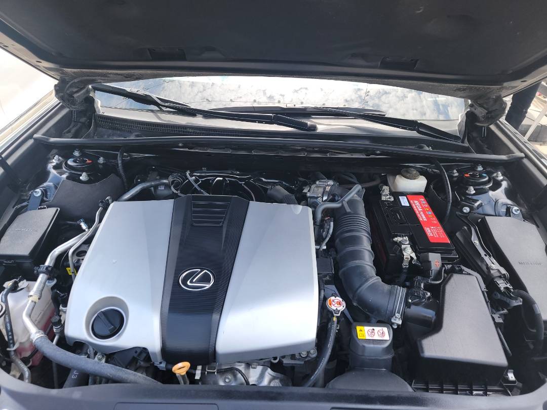 2022 LEXUS ES 350 — 21402 KM — Lot 120439 - Marhaba Auctions Used Cars - Image 11