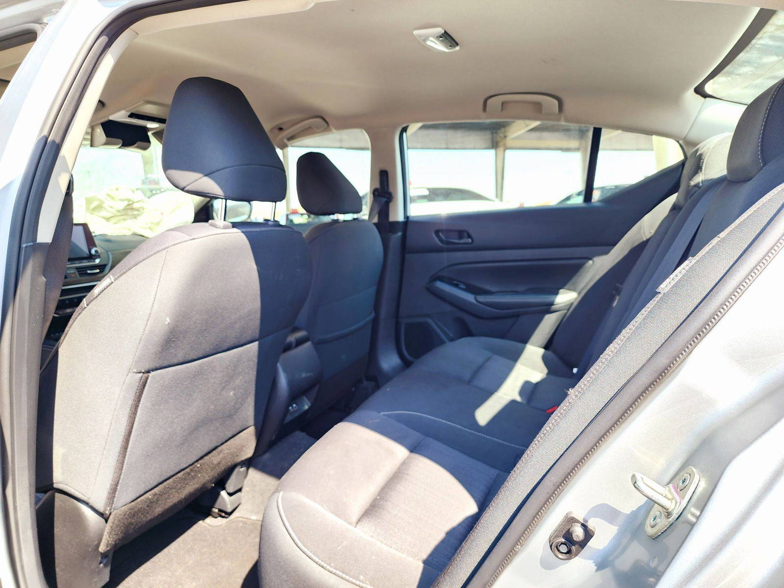 2023 NISSAN ALTIMA — 41516 Miles — Lot DV9PN332177 — Al Surrah - Marhaba Auctions Used Cars - Image 6