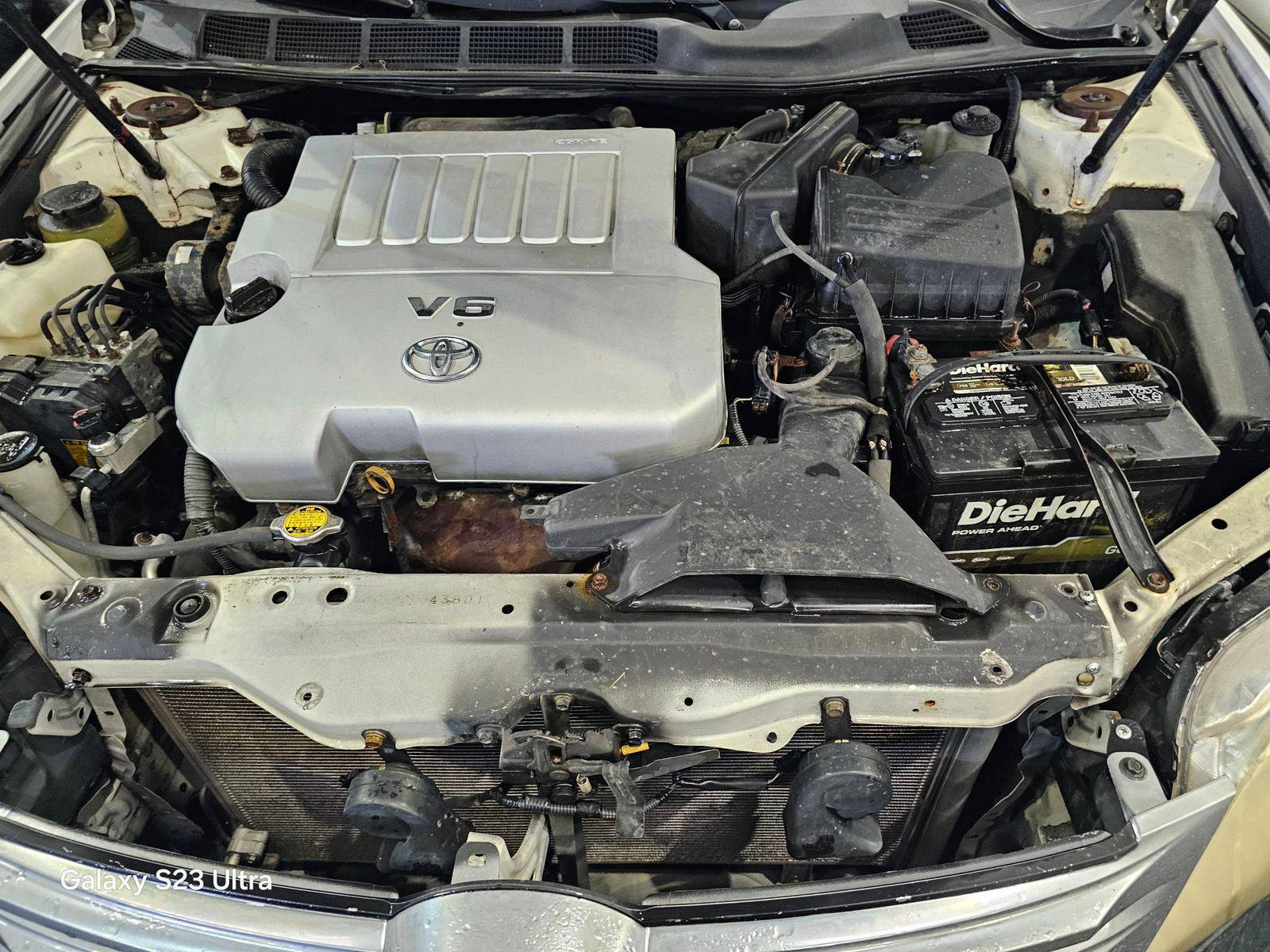 TOYOTA AVALON 2011 - Marhaba Auction Used Cars - Image 12