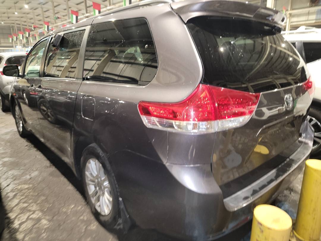2011 TOYOTA SIENNA — 228954 Miles — Lot S085416 - Marhaba Auctions Used Cars - Image 3
