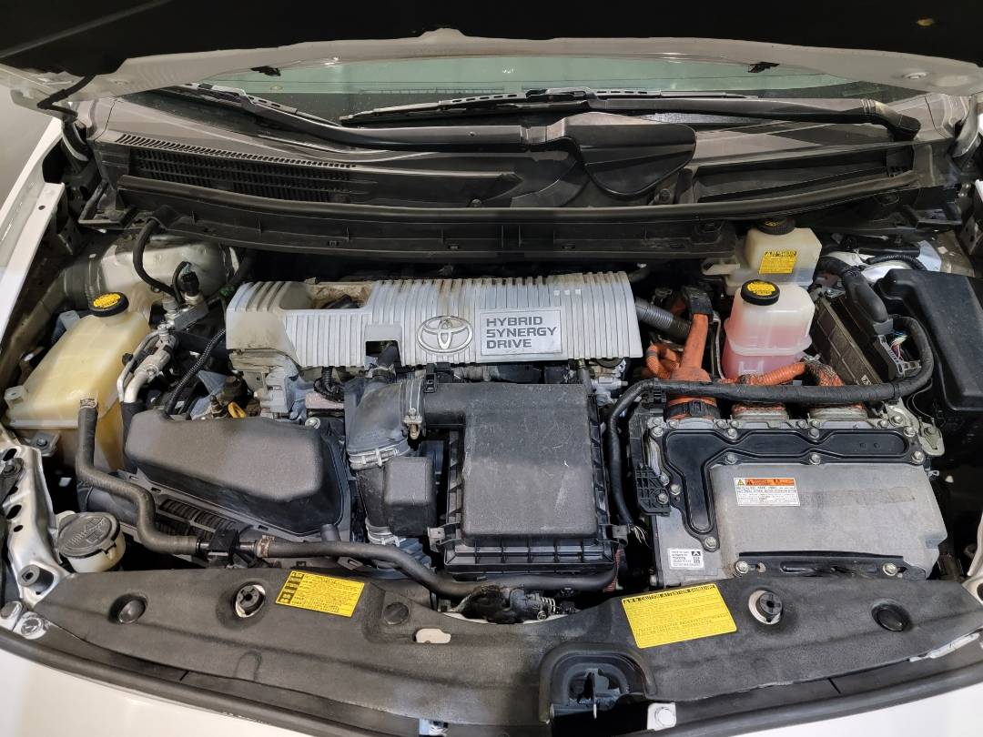 2013 TOYOTA PRIUS — Lot 1682534 — Main - Marhaba Auctions Used Cars - Image 11