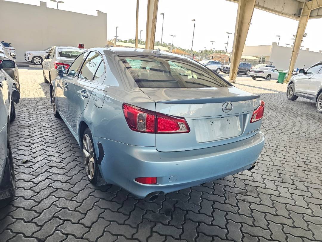 LEXUS IS 250