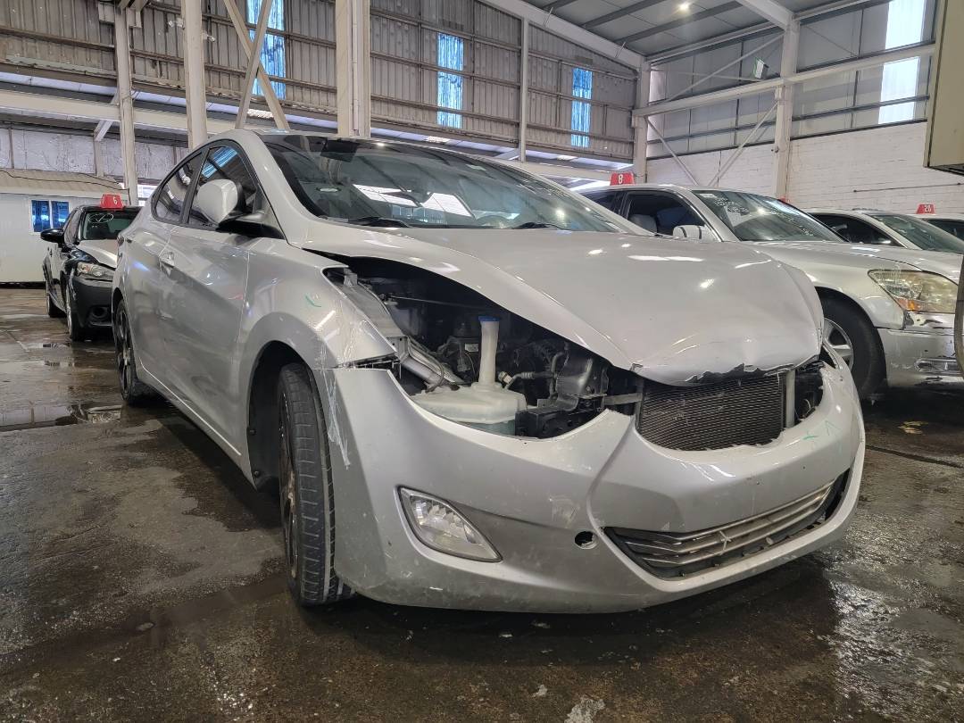 2011 HYUNDAI ELANTRA — 124800 Miles — Lot BU140258 — Main - Marhaba Auctions Used Cars - Image 4