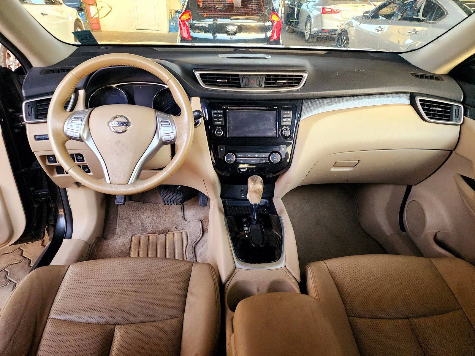 2014 NISSAN ROGUE — 170572 Miles — Lot 77819194 — Souq - Marhaba Auctions Used Cars - Image 7