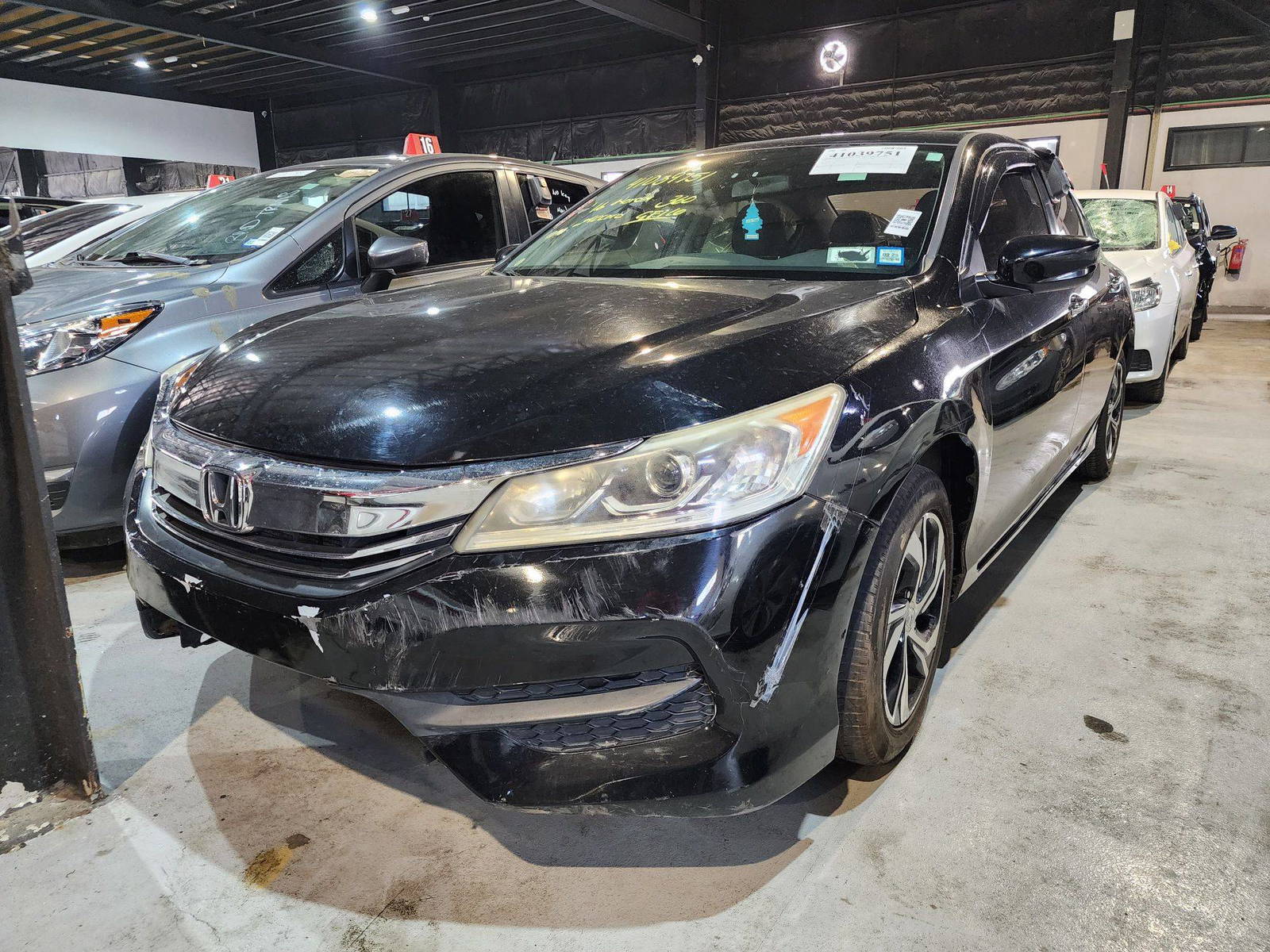 2016 HONDA ACCORD — 179825 Miles — Lot 215487 — Main - Marhaba Auctions Used Cars - Image 5
