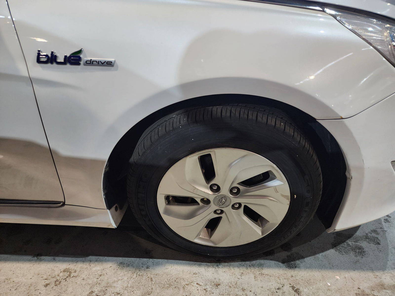 2014 HYUNDAI SONATA — 178277 KM — Lot 097041 — Al Quoz - Marhaba Auctions Used Cars - Image 11