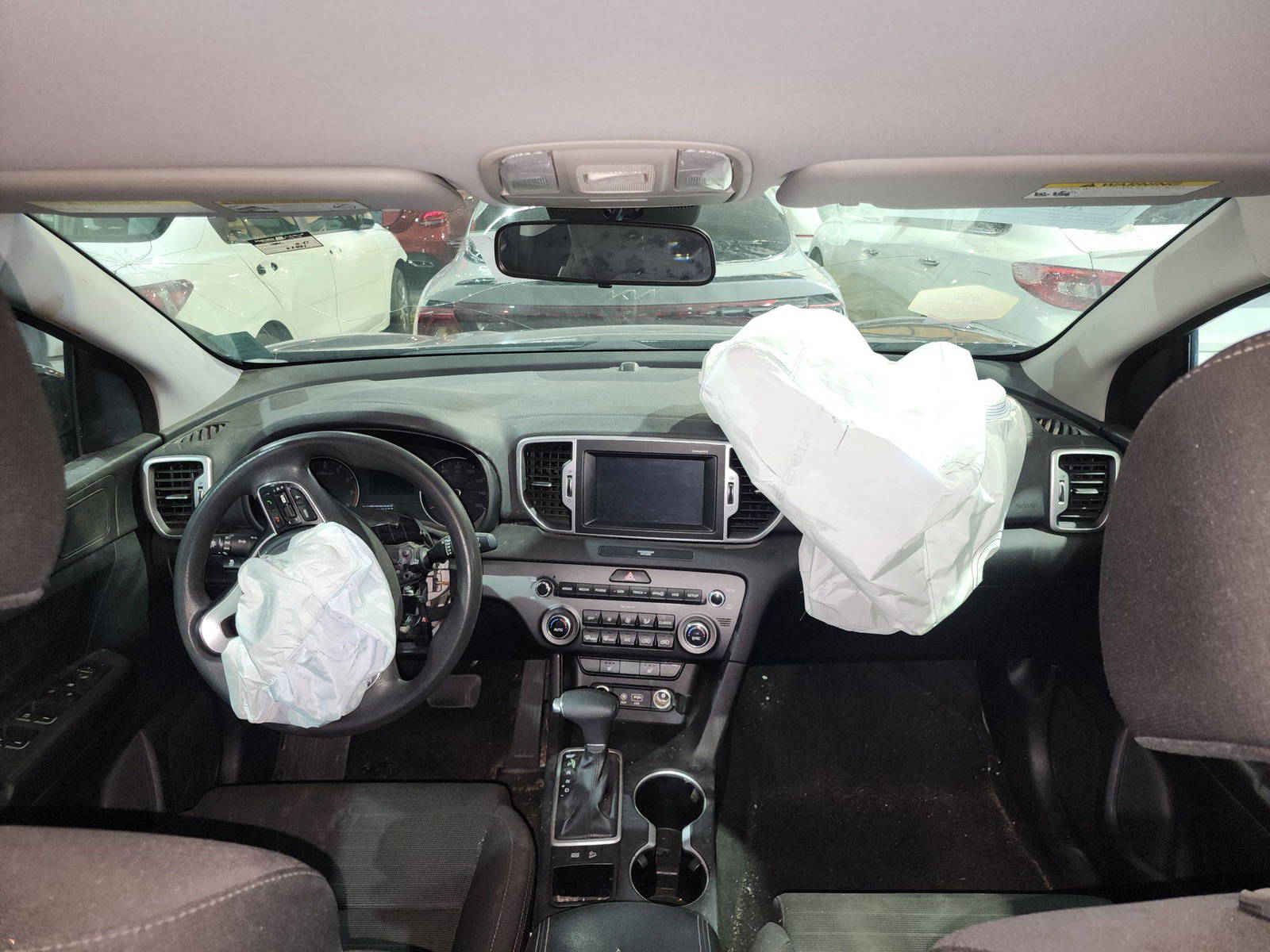 KIA SPORTAGE 2019 - Marhaba Auction Used Cars - Image 8