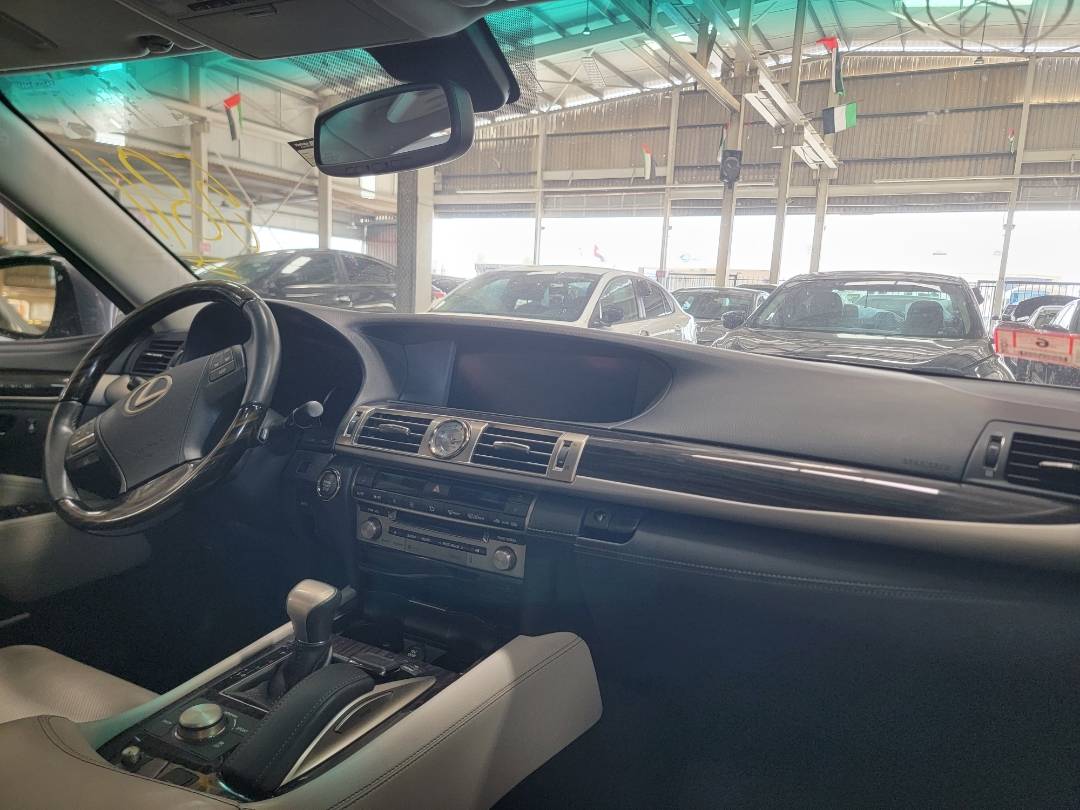 2016 LEXUS LS 460 — 97130 Miles — Lot 25811 - Marhaba Auctions Used Cars - Image 11