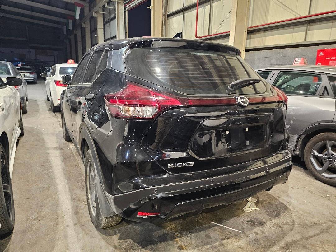 NISSAN KICKS