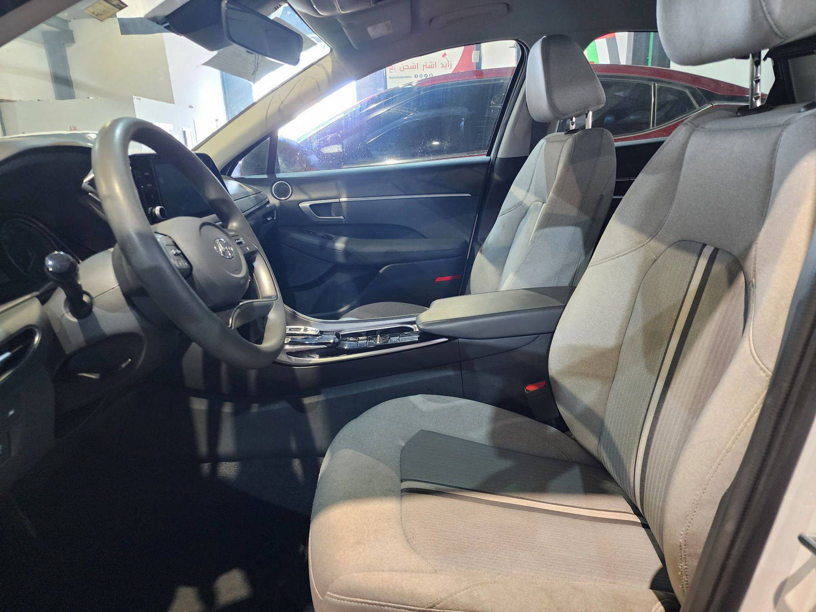 2021 HYUNDAI SONATA — 36389 Miles — Lot H126904 — Al Quoz - Marhaba Auctions Used Cars - Image 9