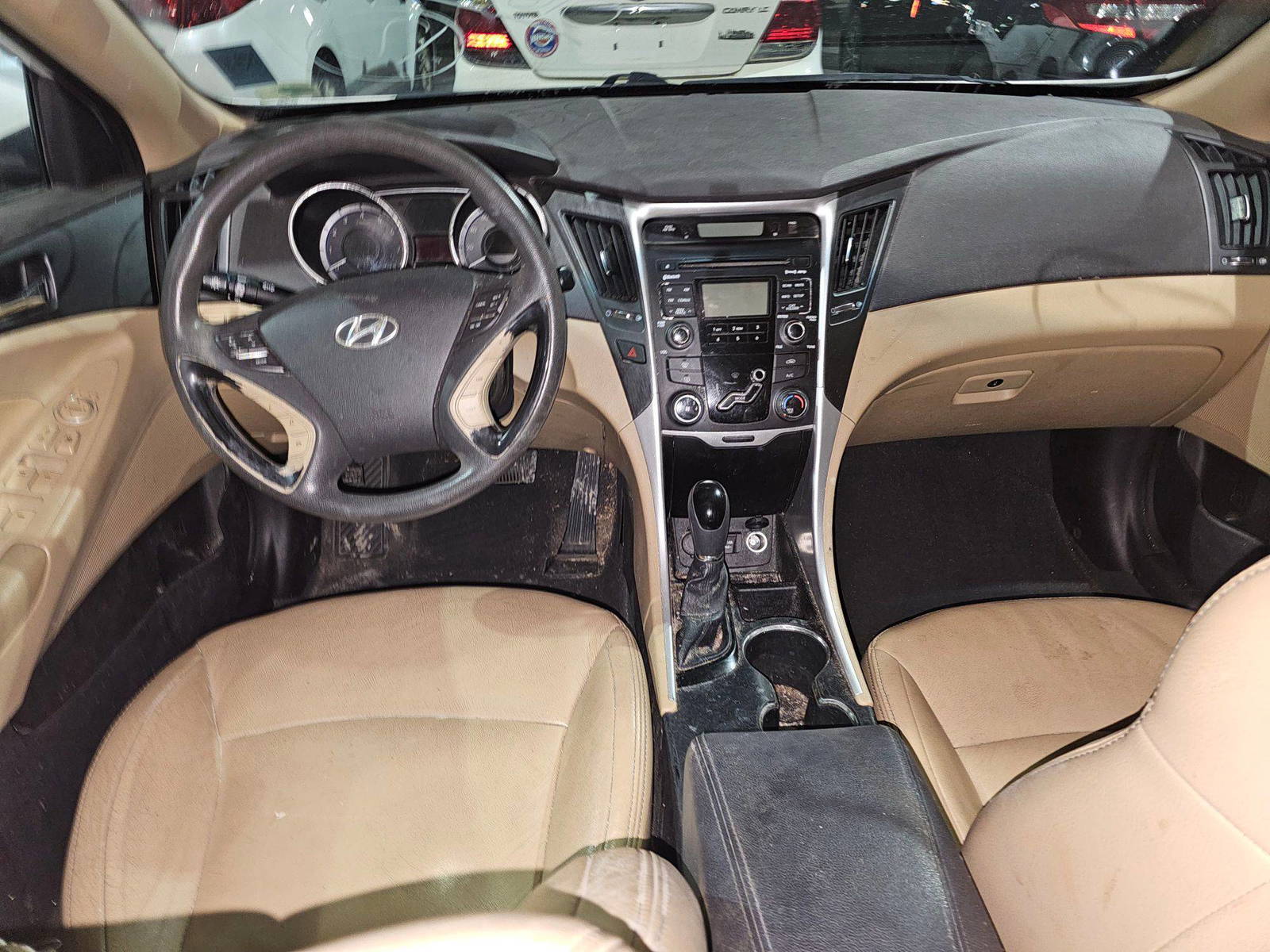 HYUNDAI SONATA 2011 - Marhaba Auction Used Cars - Image 8