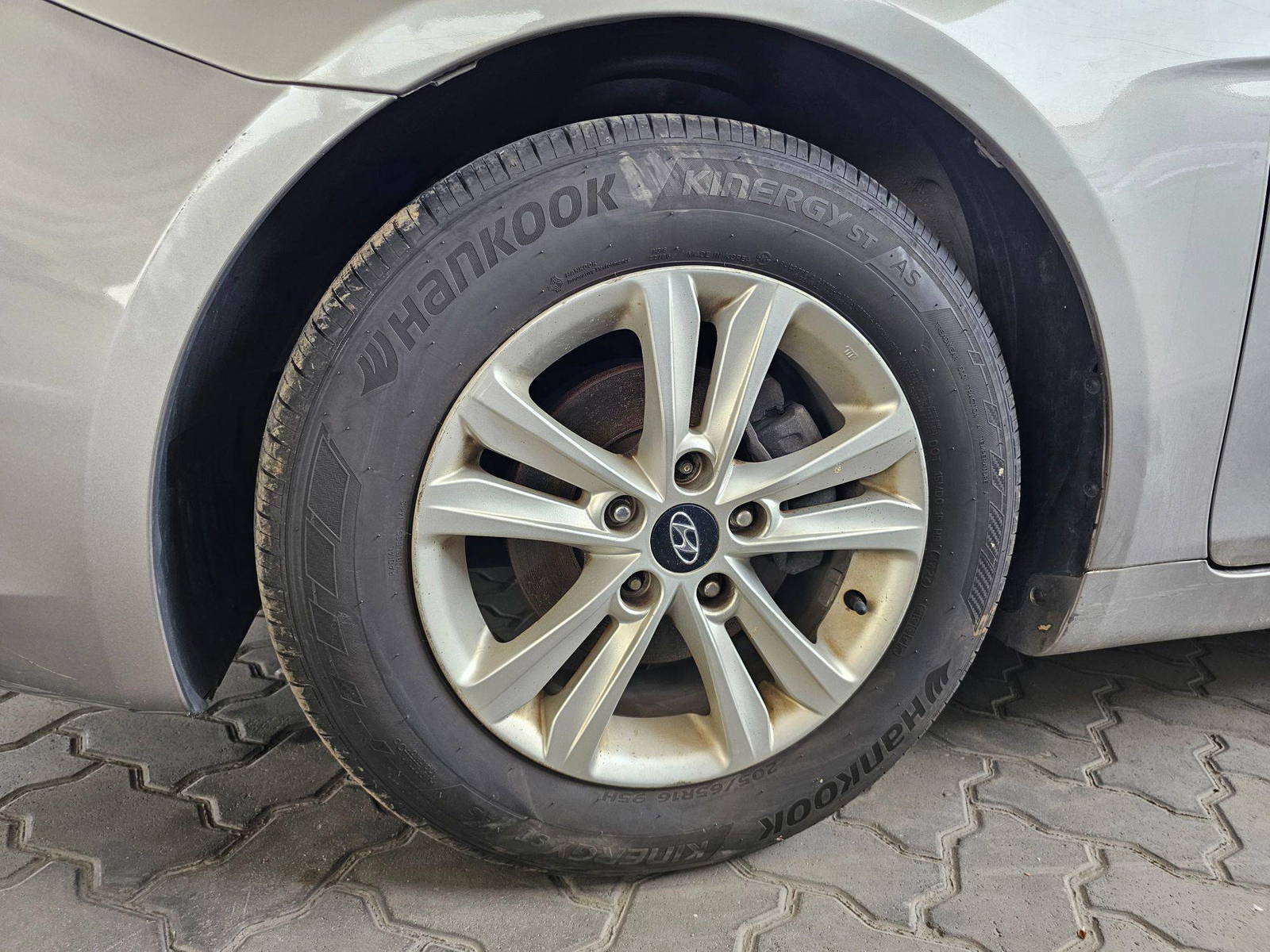 2011 HYUNDAI SONATA — 246844 KM — Lot 189223 — Main - Marhaba Auctions Used Cars - Image 10
