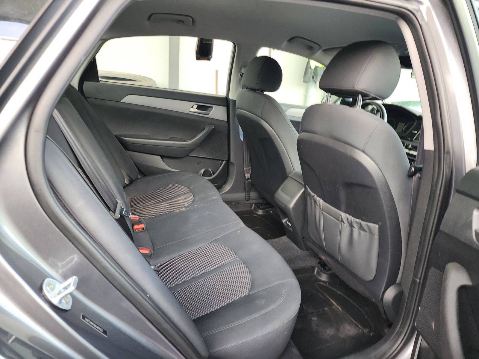 2019 HYUNDAI SONATA — 80817 Miles — Lot 68242494 — Al Quoz - Marhaba Auctions Used Cars - Image 5