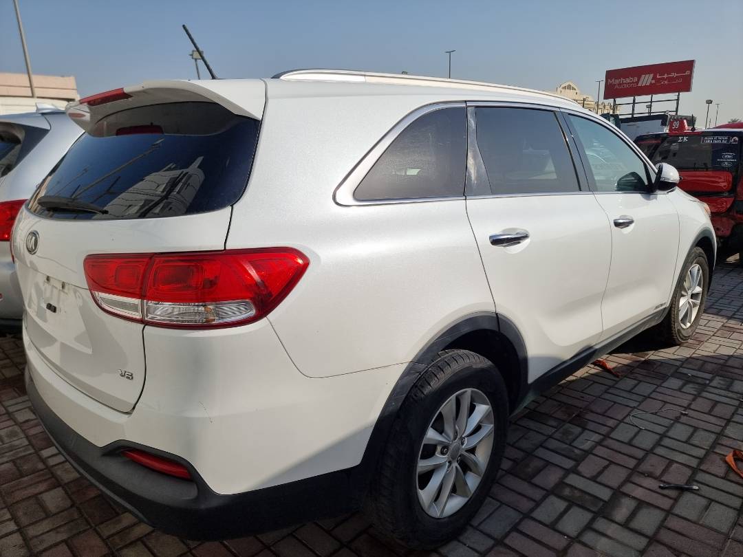 KIA SORENTO 2017 - Marhaba Auction Used Cars - Image 4