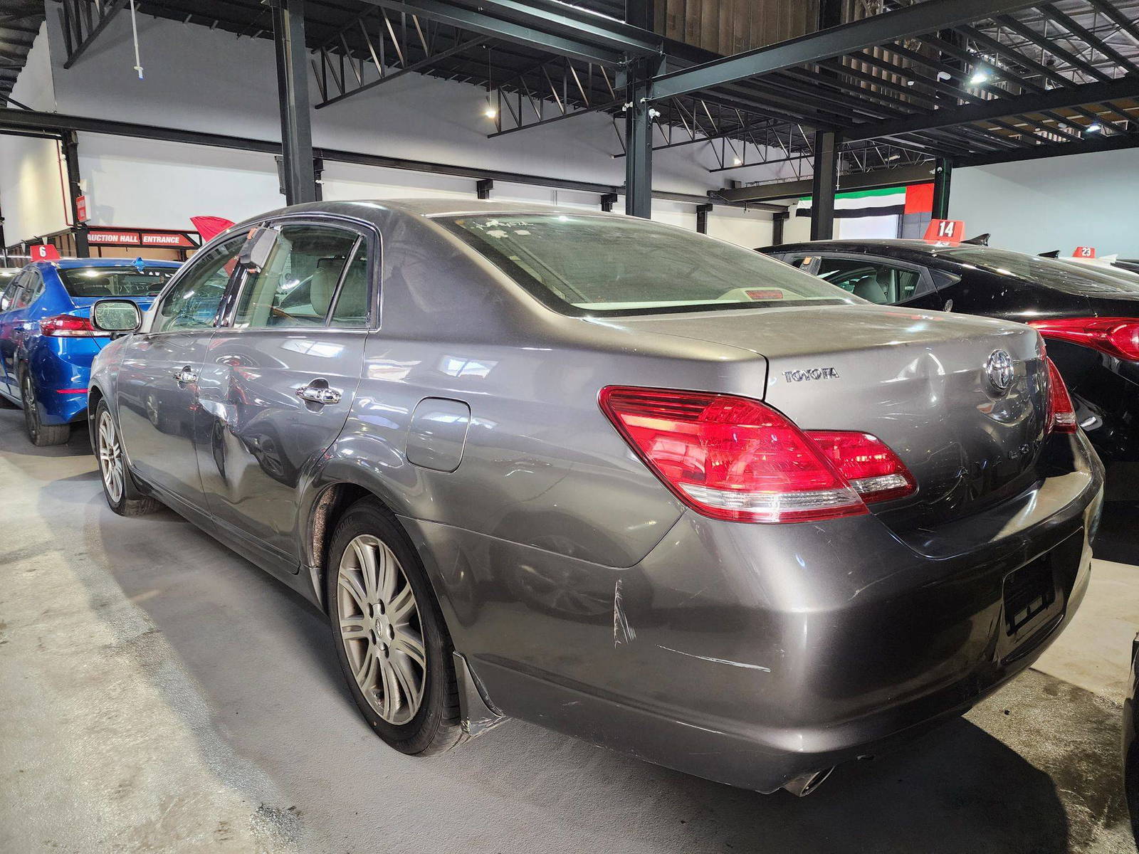 2005 TOYOTA AVALON — 195166 Miles — Lot 40688456 — Main - Marhaba Auctions Used Cars - Image 10