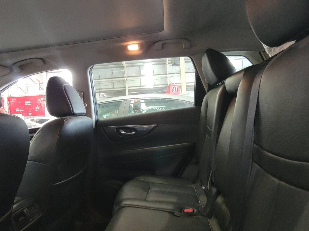 2015 NISSAN ROGUE — 156590 Miles — Lot 53118554 — Main - Marhaba Auctions Used Cars - Image 8