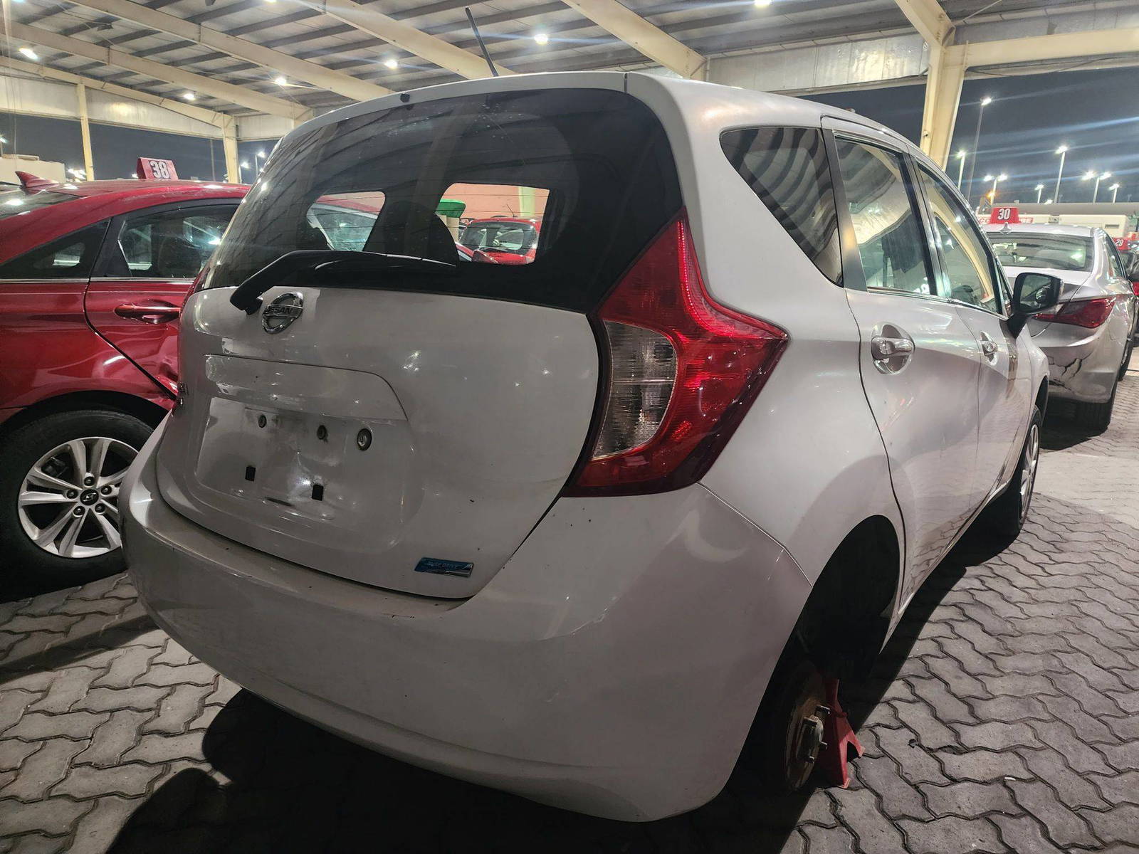 2016 NISSAN VERSA NOTE — 170312 Miles — Lot 68853203 - Marhaba Auctions Used Cars - Image 10